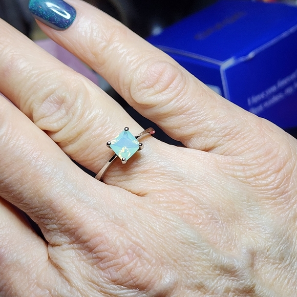 New Princess Cut Jade Sterling Silver Ring - Picture 1 of 12